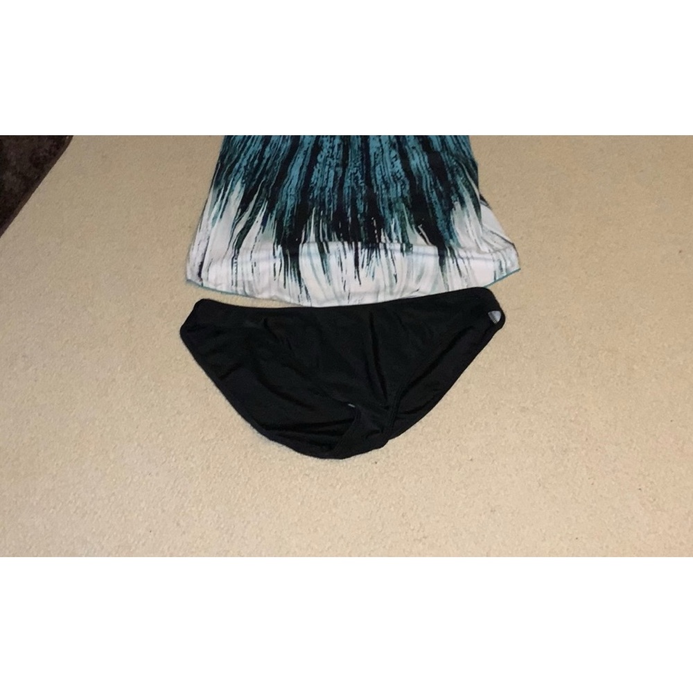 Never used 2 piece swimsuit large